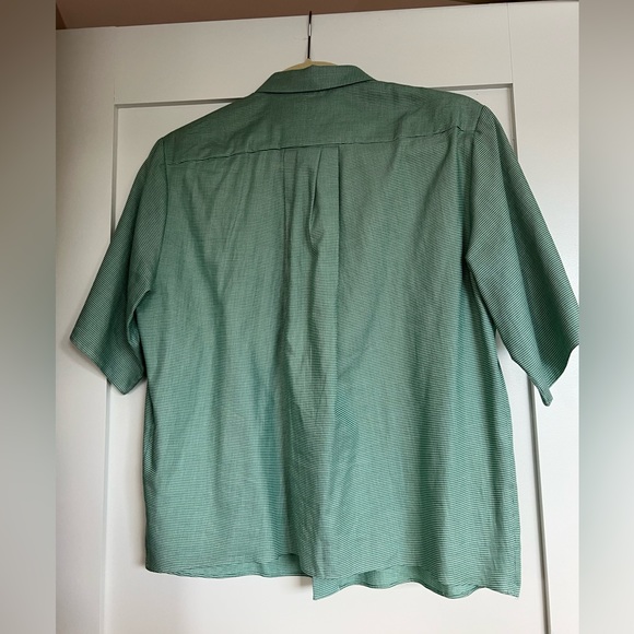 COS Women green shirt button down - Picture 2 of 4